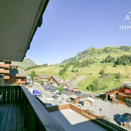 Centre Village, 4 Pers., 2 Ch., Face Aux Pistes, Parking, Balcon - Fr-1-391-5 * Le Grand-Bornand