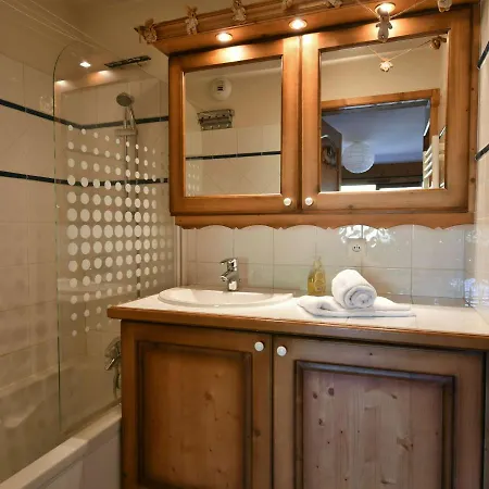아파트 Centre Village, 4 Pers., 2 Ch., Face Aux Pistes, Parking, Balcon - Fr-1-391-5 *