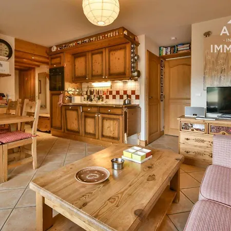 아파트 Centre Village, 4 Pers., 2 Ch., Face Aux Pistes, Parking, Balcon - Fr-1-391-5